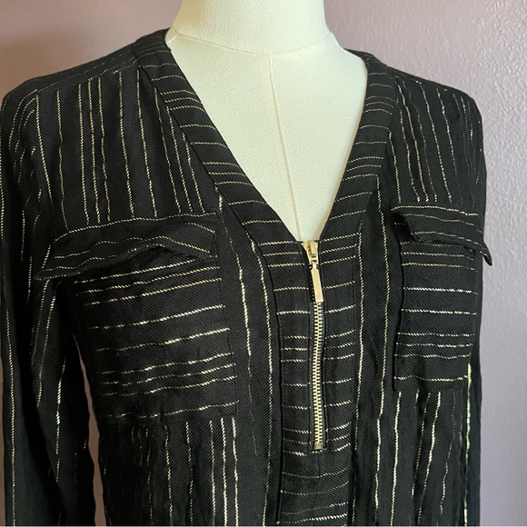 Express Black and Gold Women's Top - Picture 4 of 13